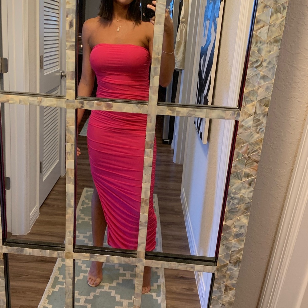 NWOT Pink mesh body con midi, fashion nova
